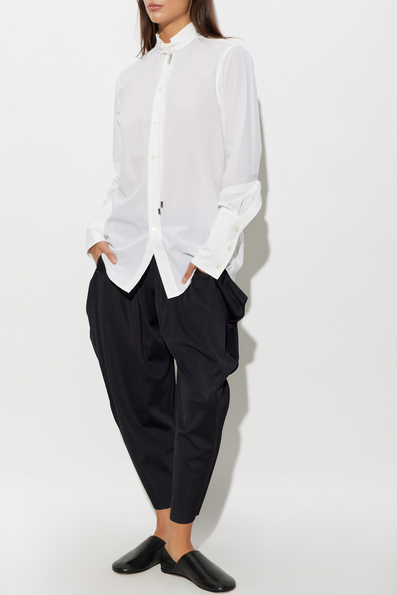 ISSEY MIYAKE フリルブラウス 長袖 ブラック ホワイト Issey Miyake Cotton shirt | Women's | Vitkac